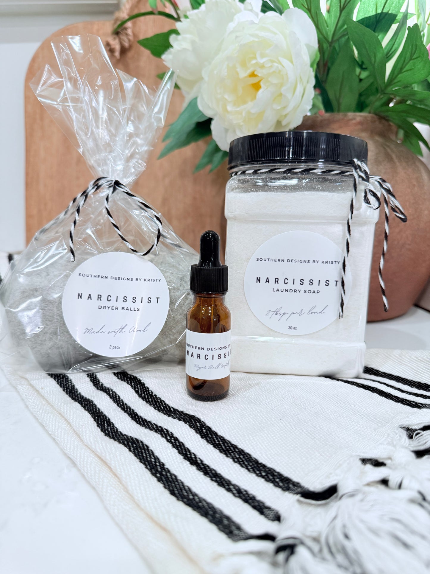 Narcissist Scented Dryer Balls with Refill