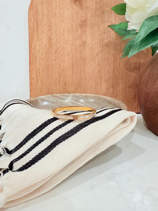 Titanium Steel Bracelet White Shell Bracelet