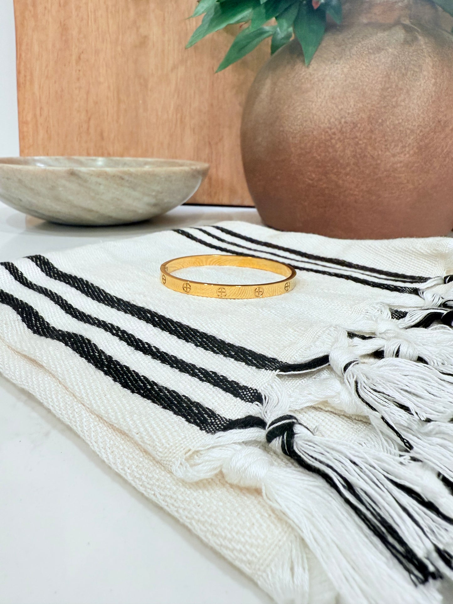 Stainless Steel Bangle Bracelet