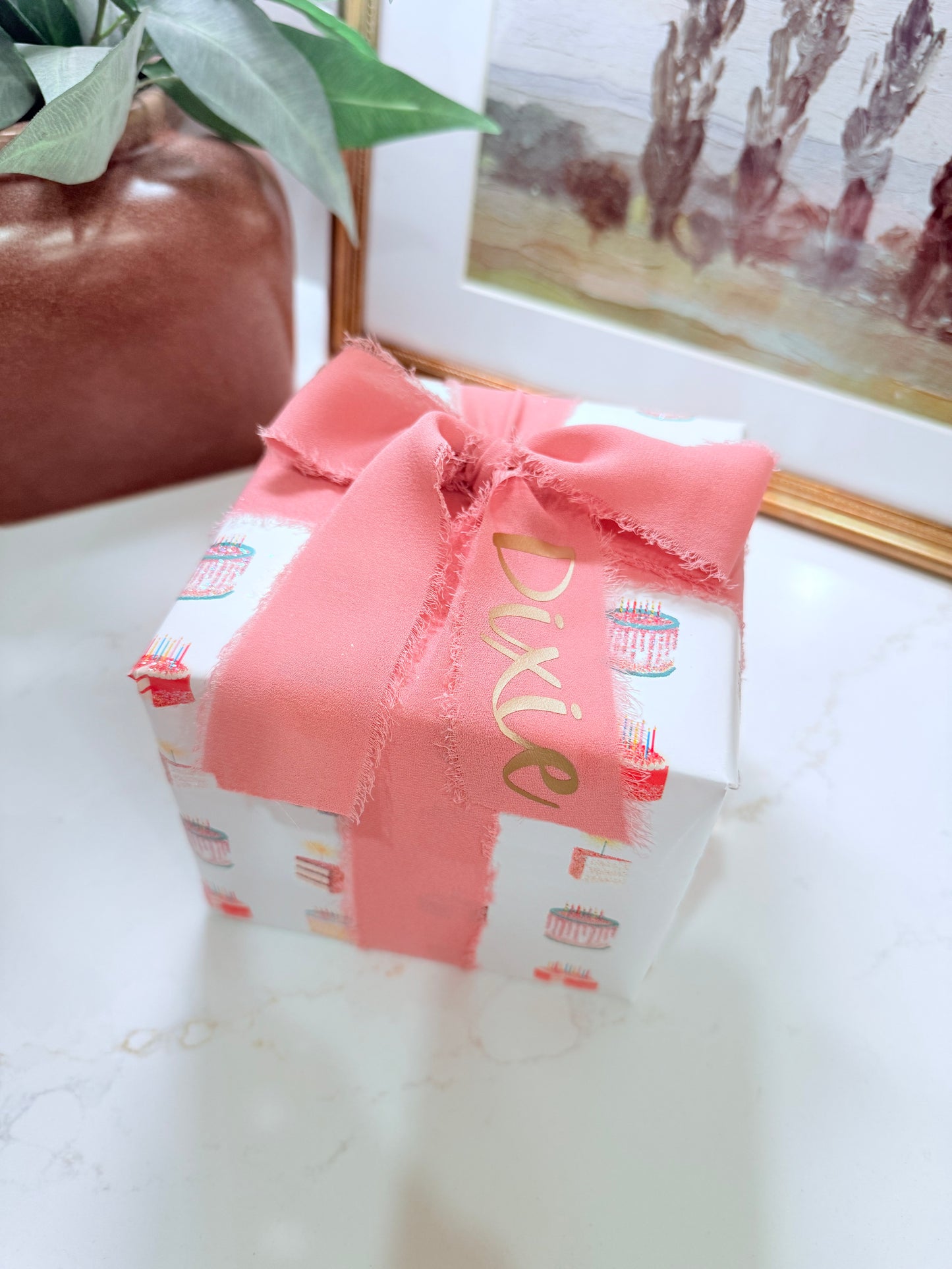 Gift Wrapping with Personalize name on Ribbon