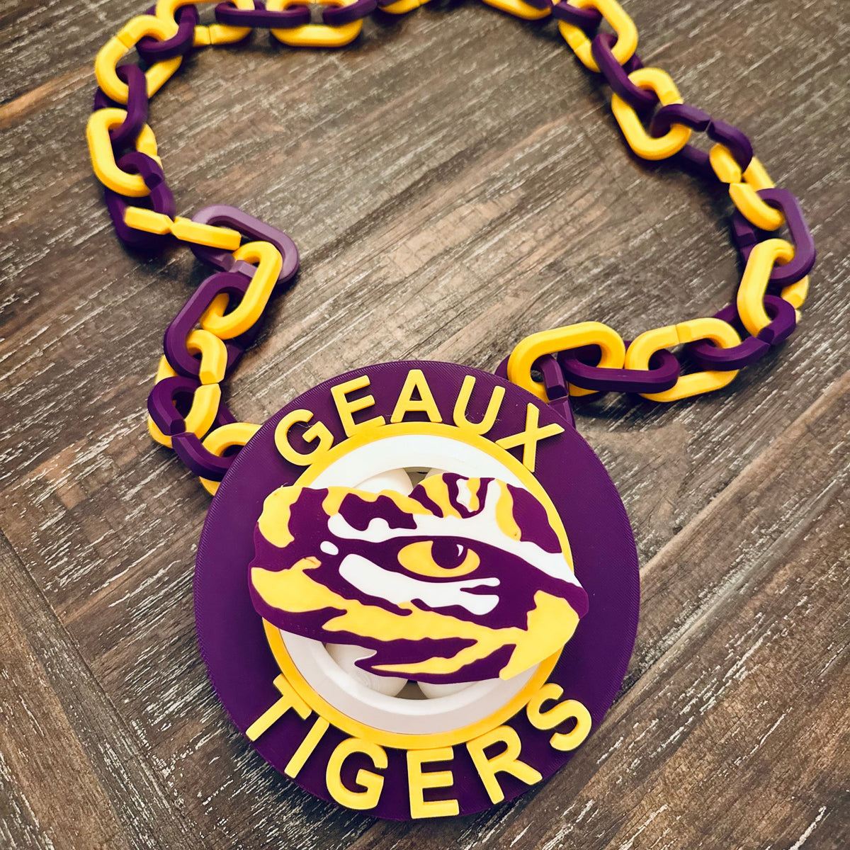 Lsu Chain LSU Geaux Tigers Spinning Hype Chain – Southern Designs by Kristy