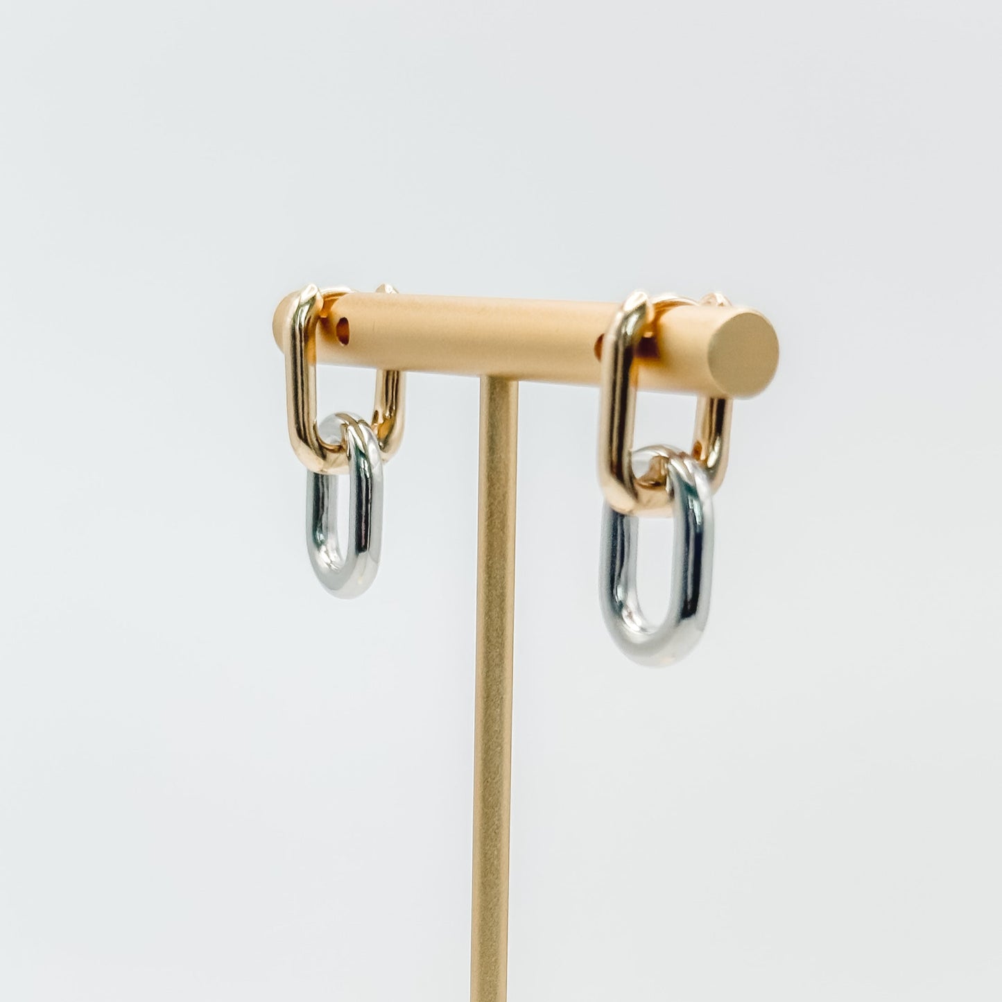 Minimalist Gold and Silver