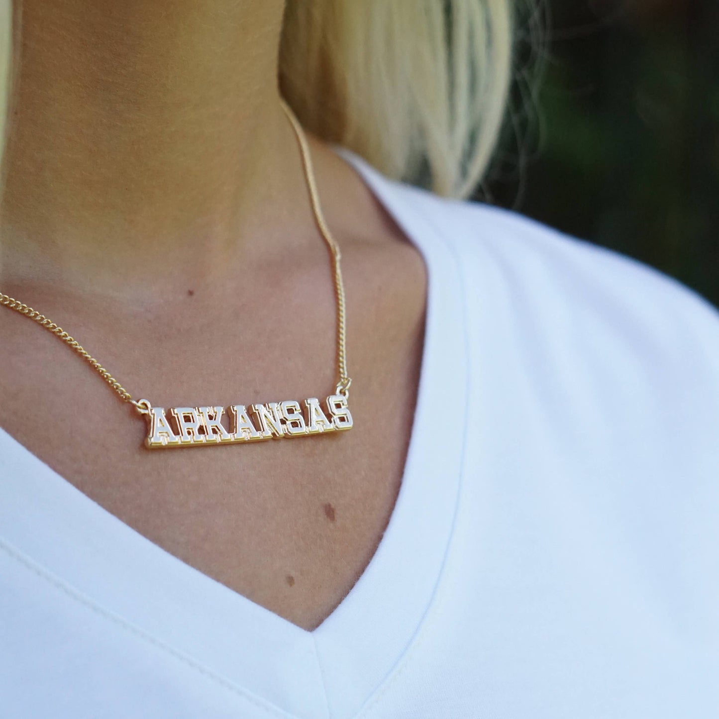 Arkansas Razorbacks Varsity Outline Necklace in Shiny Gold