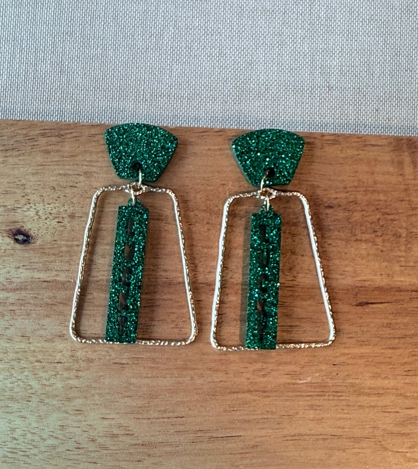 Emerald Glitter Lucky Dangle Earrings